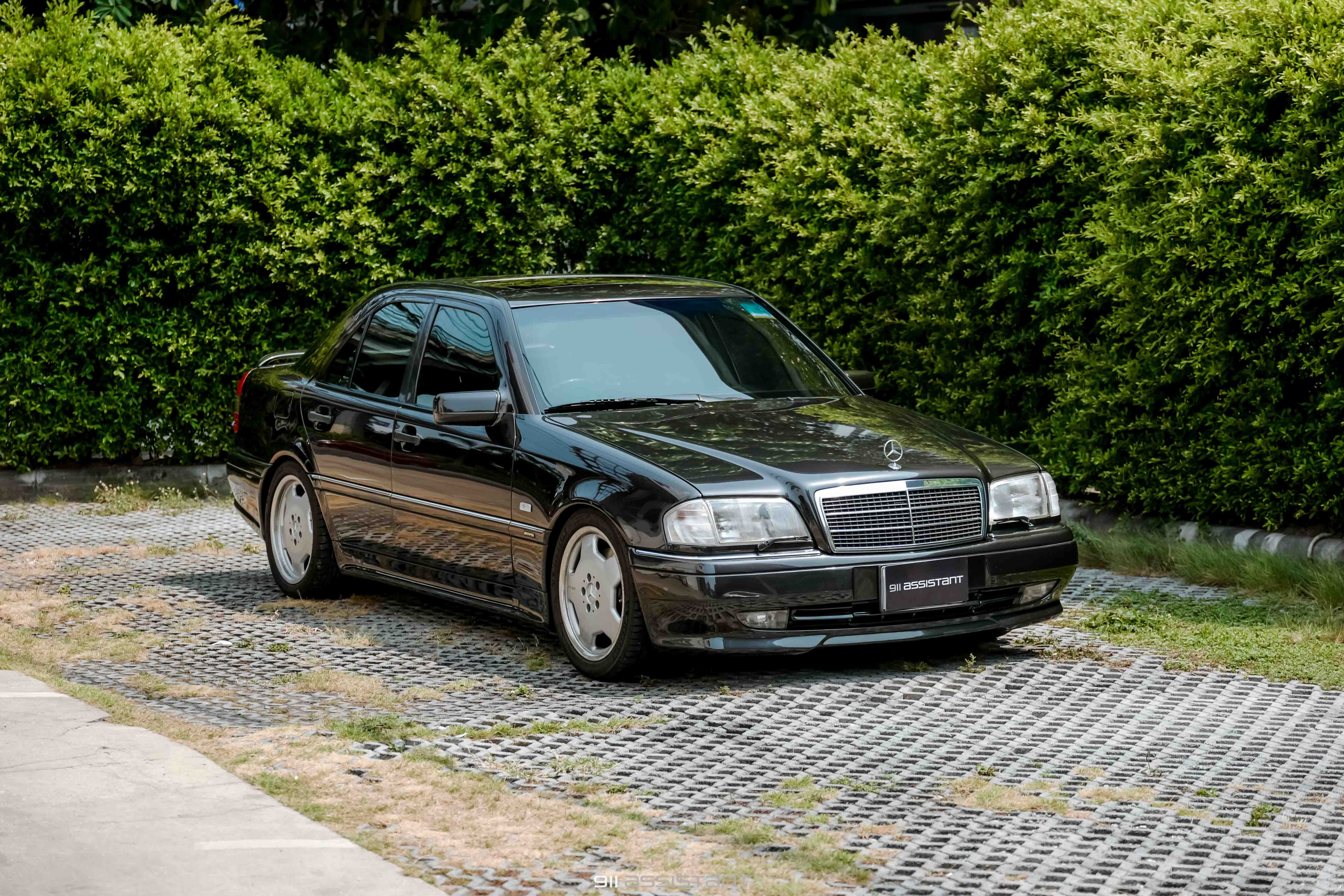 Mercedes-Benz C36 - 911 Assistant